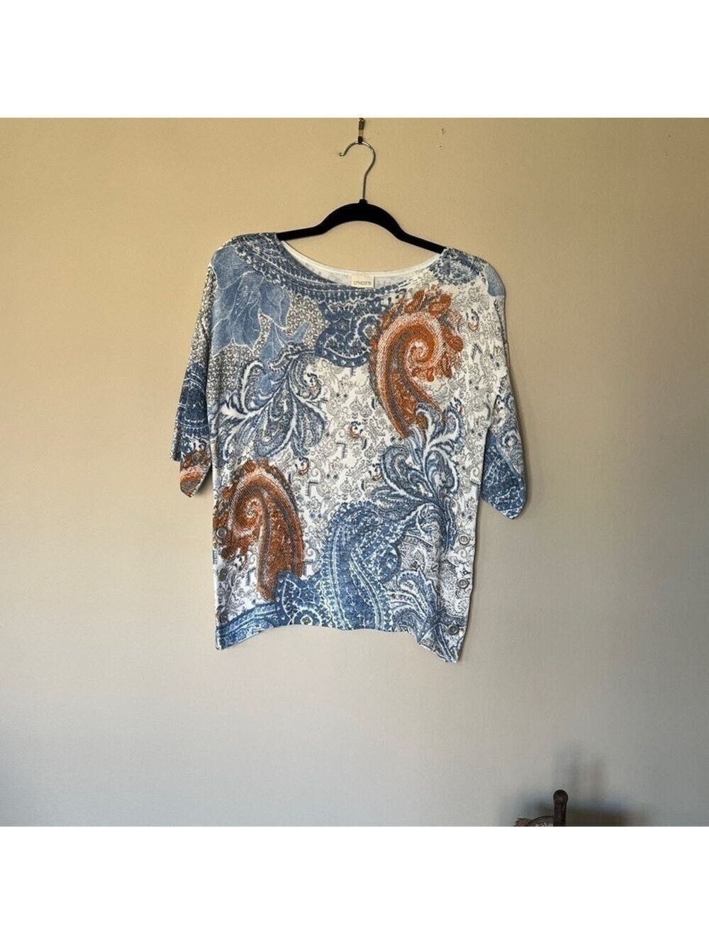 Chico's Sweater (SIZE 0)